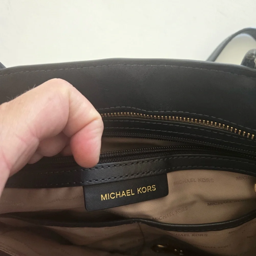 Michael Kors Jet Set MK Signature Vanilla Tote Bag Black Trim Shoulder Bag - Picture 9 of 15